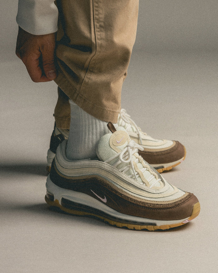 Nike Air Max 97 SE onfeet