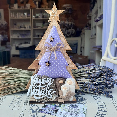 Albero di Natale. idee regalo Natale, regali originali, regali di Natale per la casa, regali di Natale per bambini, presepe per la casa, presepe con le lucine. Albero di Natale, albero di natale in legno, albero di Natale con presepe, albero di Natale soprammobile,