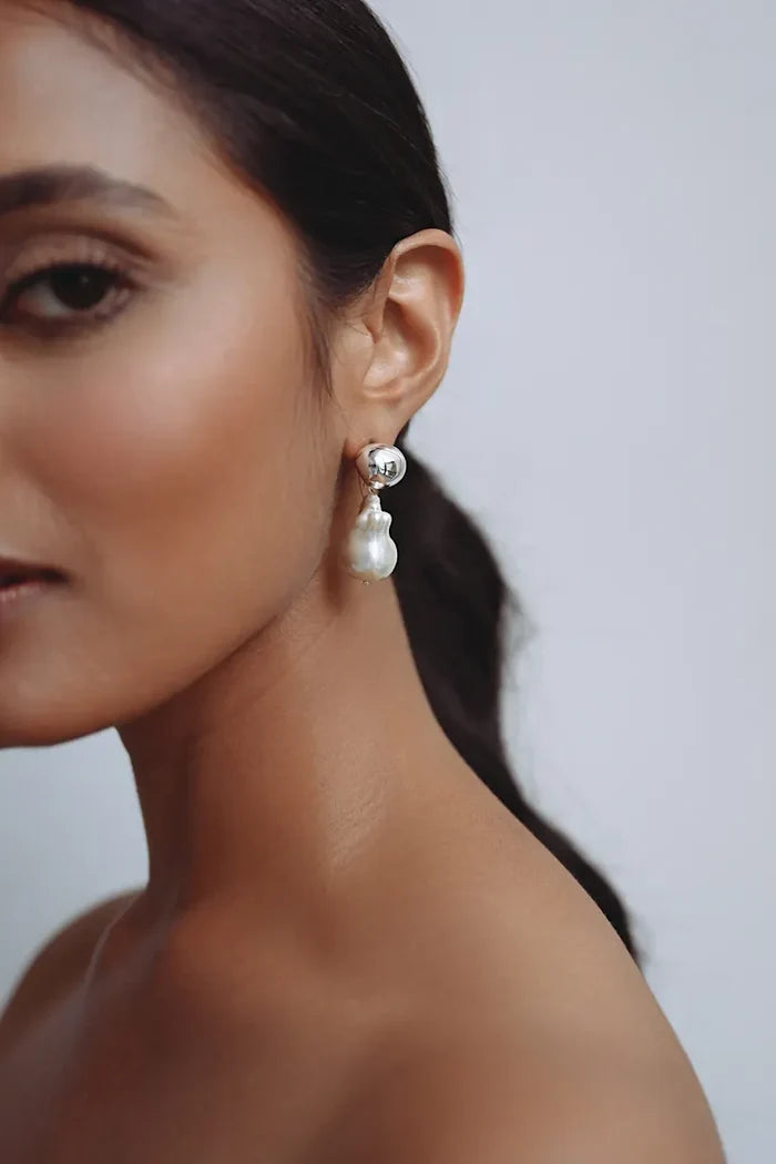 Aurelia Metal and Pearl Drop Earring
