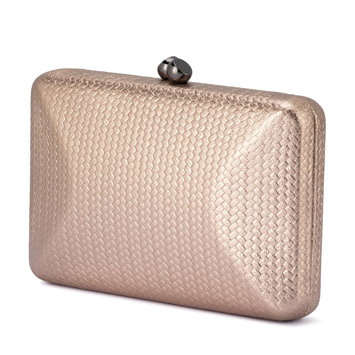 CHICA METALLIC TEXTURED CLUTCH