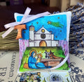 Idee regalo Natele, idee regalo Natale con lavanda, idee regalo lavanda, presepe vendita, presepio vendita, cuscino con presepe vendita, Natività vendita, decorazioni natalizie, basilica di San Francesco di Assisi, regalo san francesco assisi , souvenir Assisi