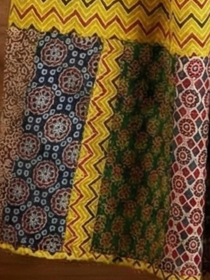 Indiehaat | Applique Kantha Pure Mul Cotton Dupatta White