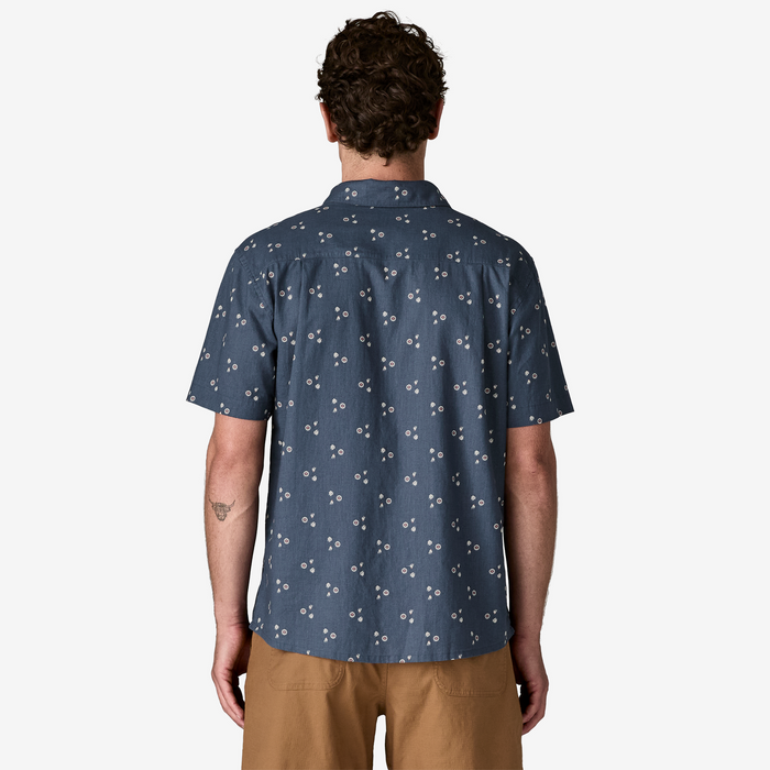 Model is 185cm wearing a size medium