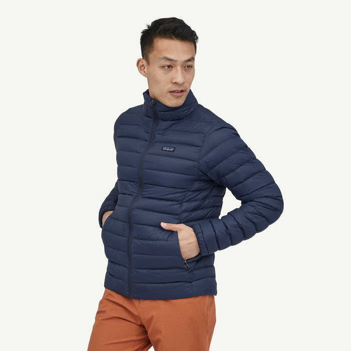 Model is 6'1" wearing a size medium