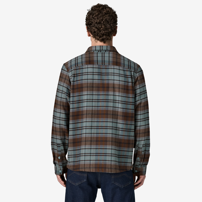 Model is 185cm wearing a size medium