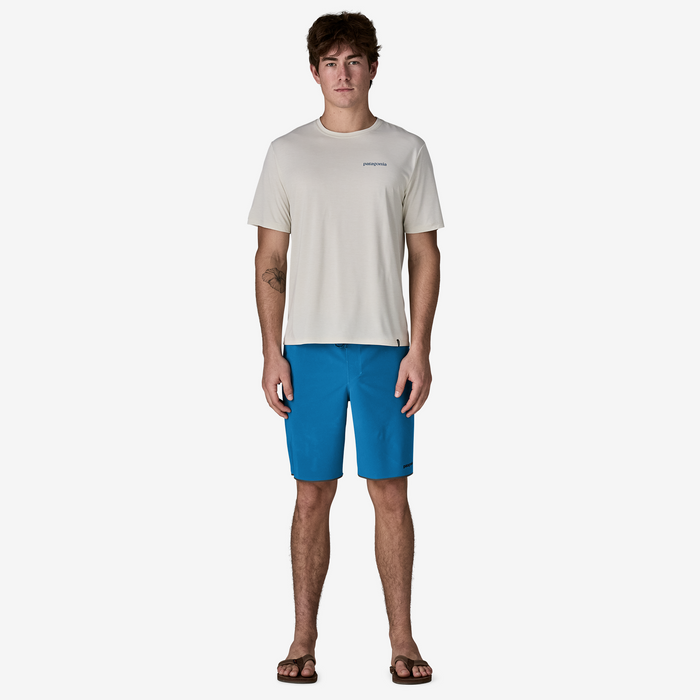 Model is 185cm wearing a size 32
