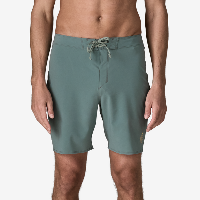 Model is 185cm wearing a size 32