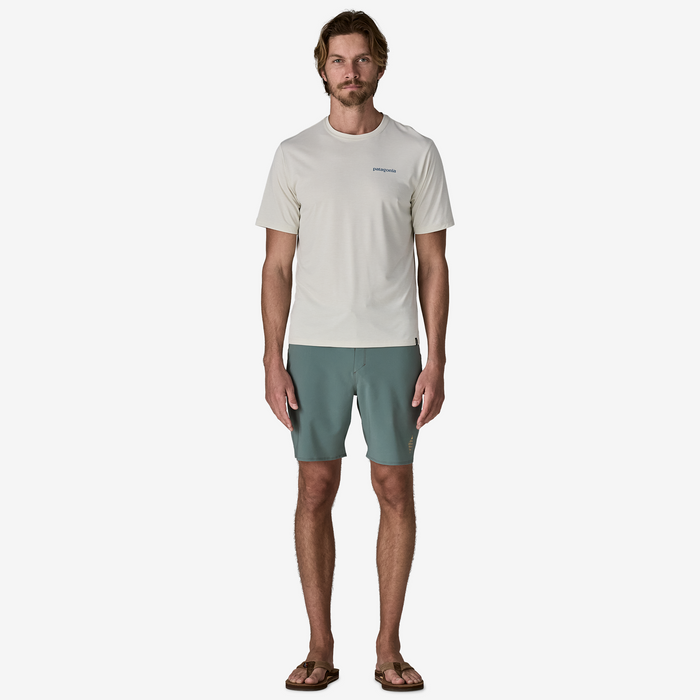 Model is 185cm wearing a size 32