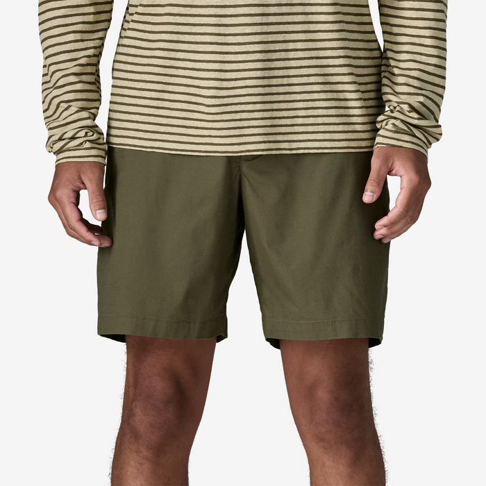 Model is 185cm wearing a size 32