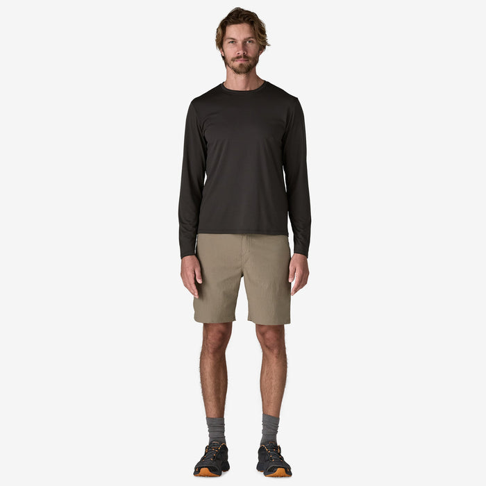 Model is 185cm wearing a size medium