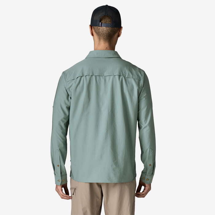 Model is 187cm wearing a size medium