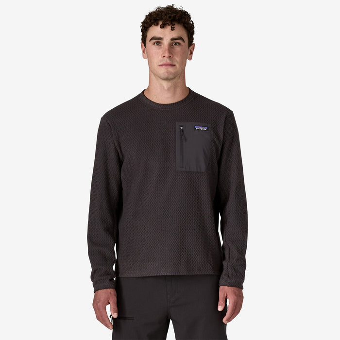 Model is 6'1" wearing a size medium