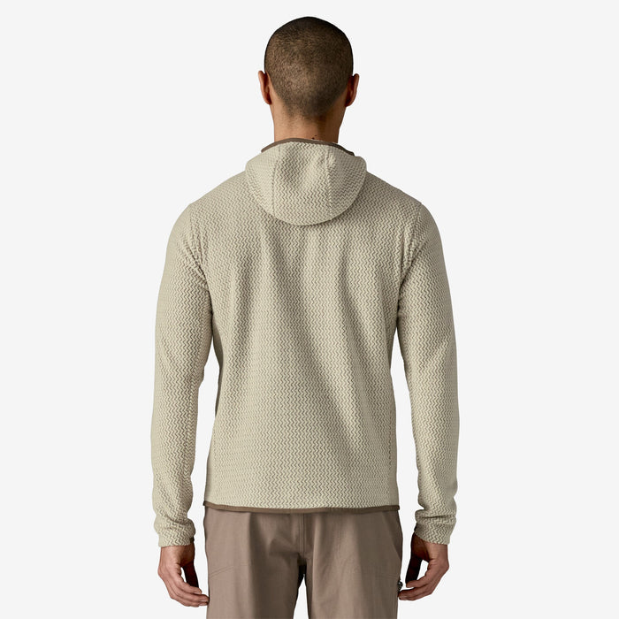 Model is 6'1½" wearing a size medium
