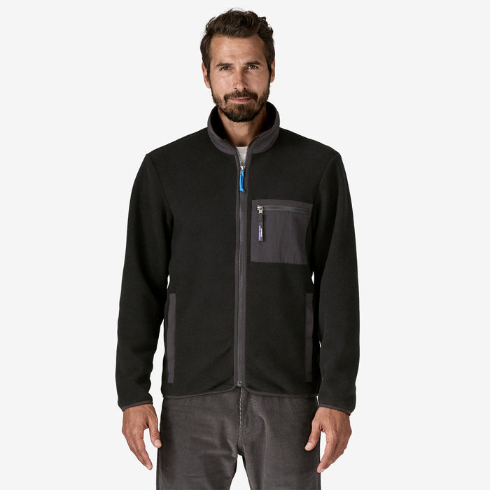 Model is 6'3" wearing a size medium
