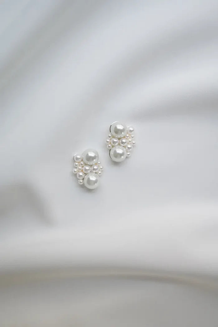 Natalya Pearl Cluster Earring