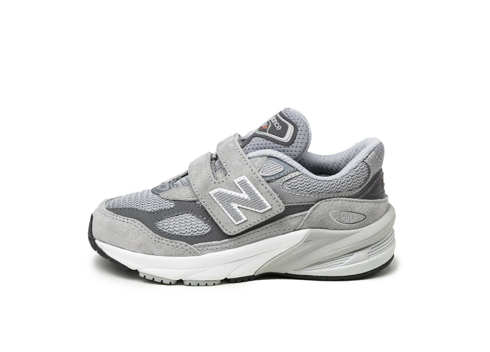 New Balance PV990GL6