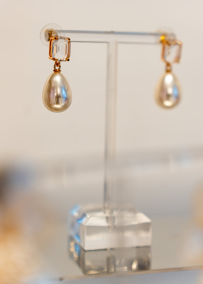 The Bettie Drop Earrings