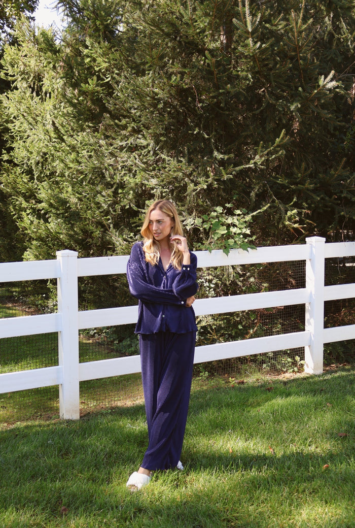 Waverles Pleated Pant Set in Navy