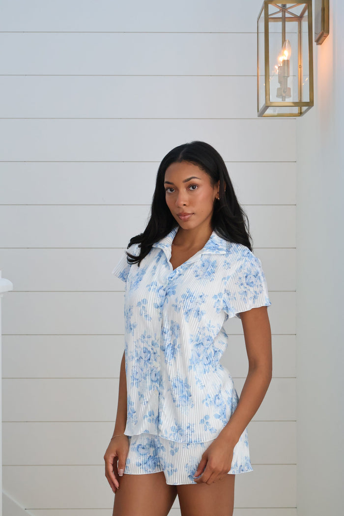 Waverles Pleated Short Set in Blue Floral