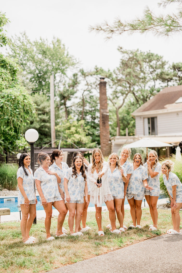 Waverles Pleated Short Set in Blue Floral