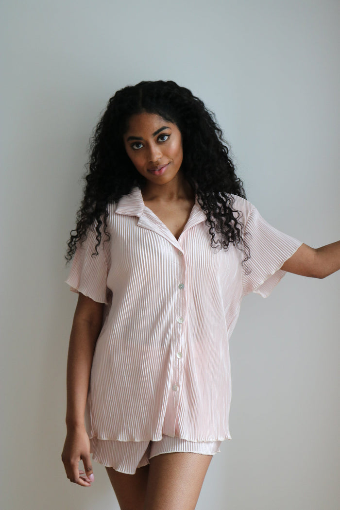 Waverles Pleated Short Set in Blush