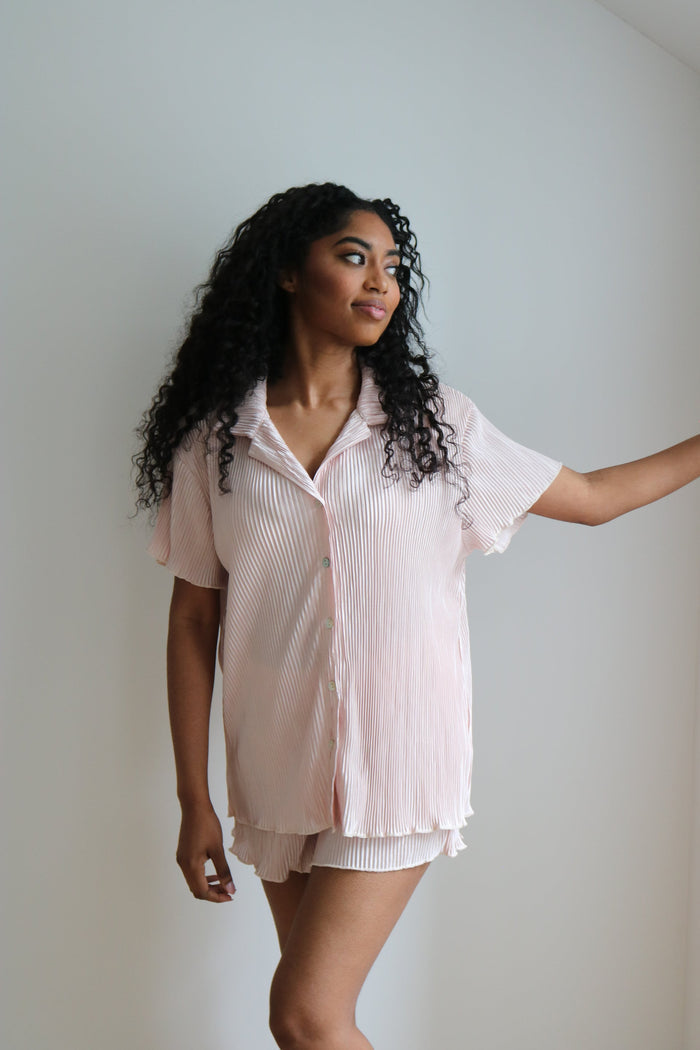 Waverles Pleated Short Set in Blush