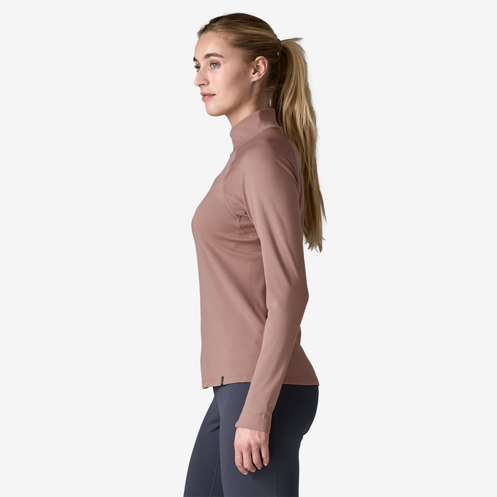 Model is 176cm wearing a size small