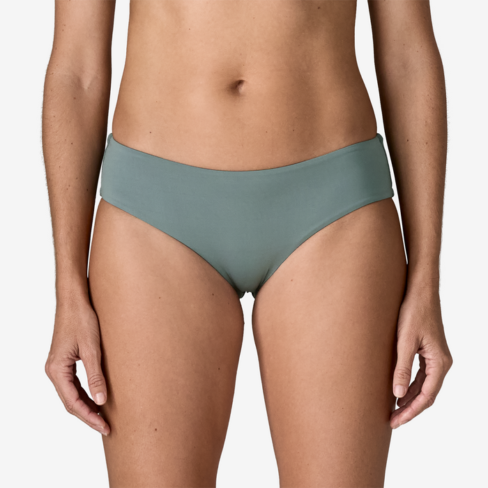 Model is 175cm wearing a size small