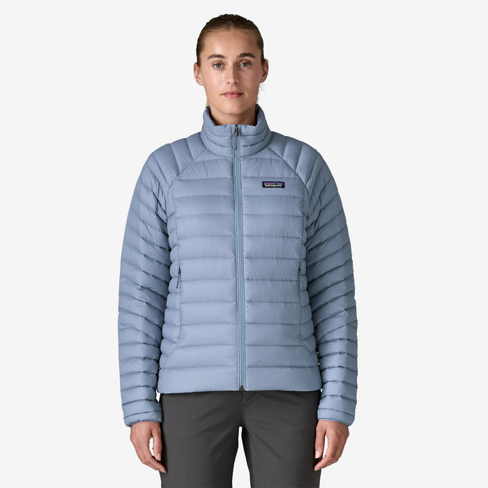 Model is 5'9½" wearing a size small
