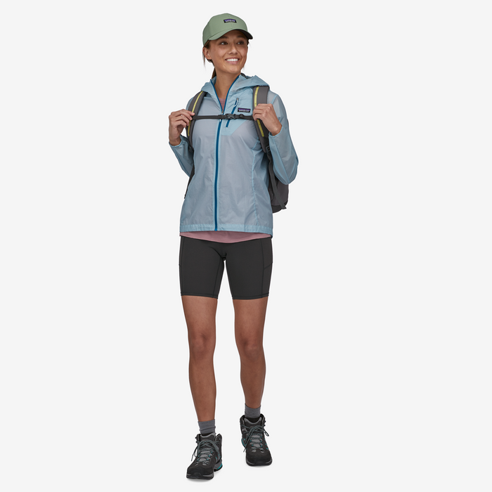 Model is 176cm wearing a size small