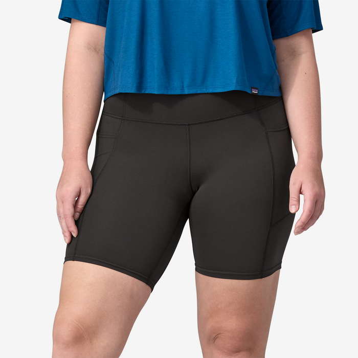 Model is 178cm wearing a size large