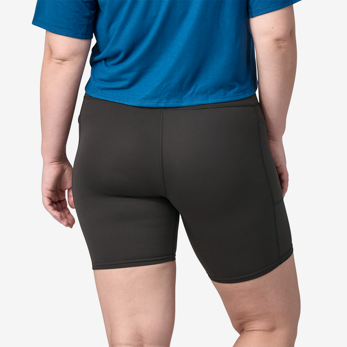 Model is 178cm wearing a size large