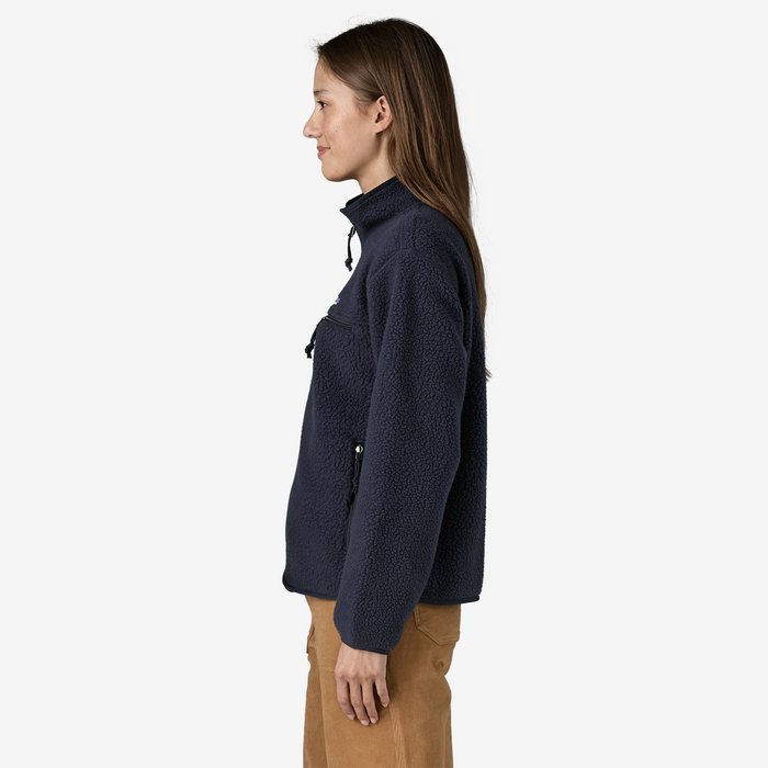 Model is 176cm wearing a size small