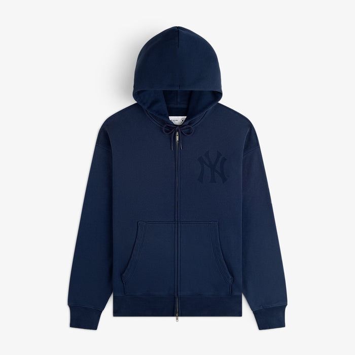 Yankees Washed Full-Zip Hoodie in navy with front pockets and left chest New York Yankees logo.
