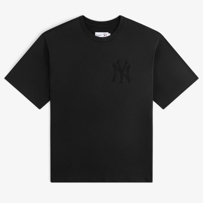 Yankees Washed Logo Tee: Black short-sleeve with a subtle Yankees logo on the left chest.
